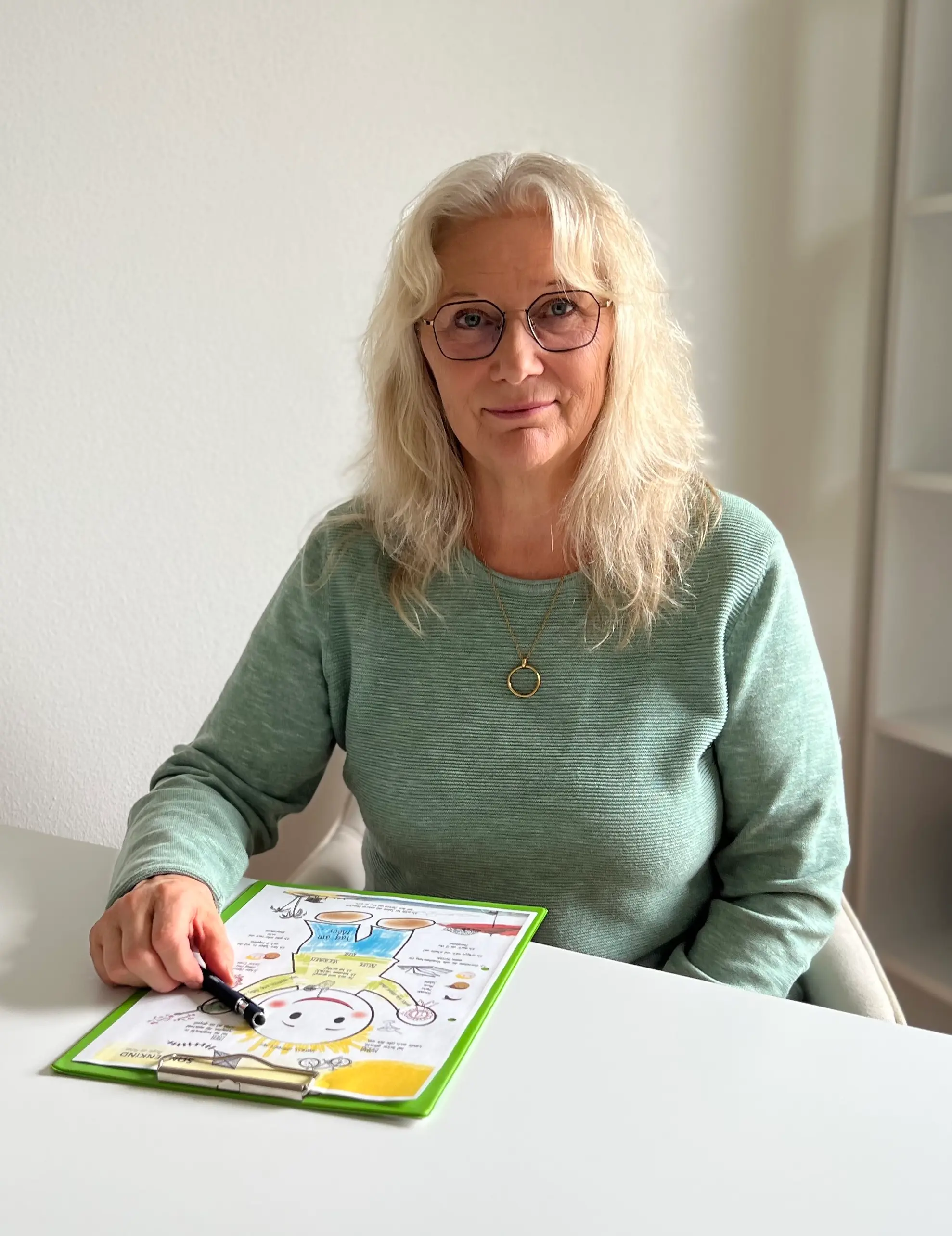 Elisabeth Stuhlfelner - Zertifizierte Hypnosetherapeutin und psychologische Beraterin mit über 20 Jahren Erfahrung